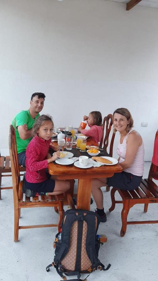 פורטו וילאמיל Hostal Tero Real מראה חיצוני תמונה